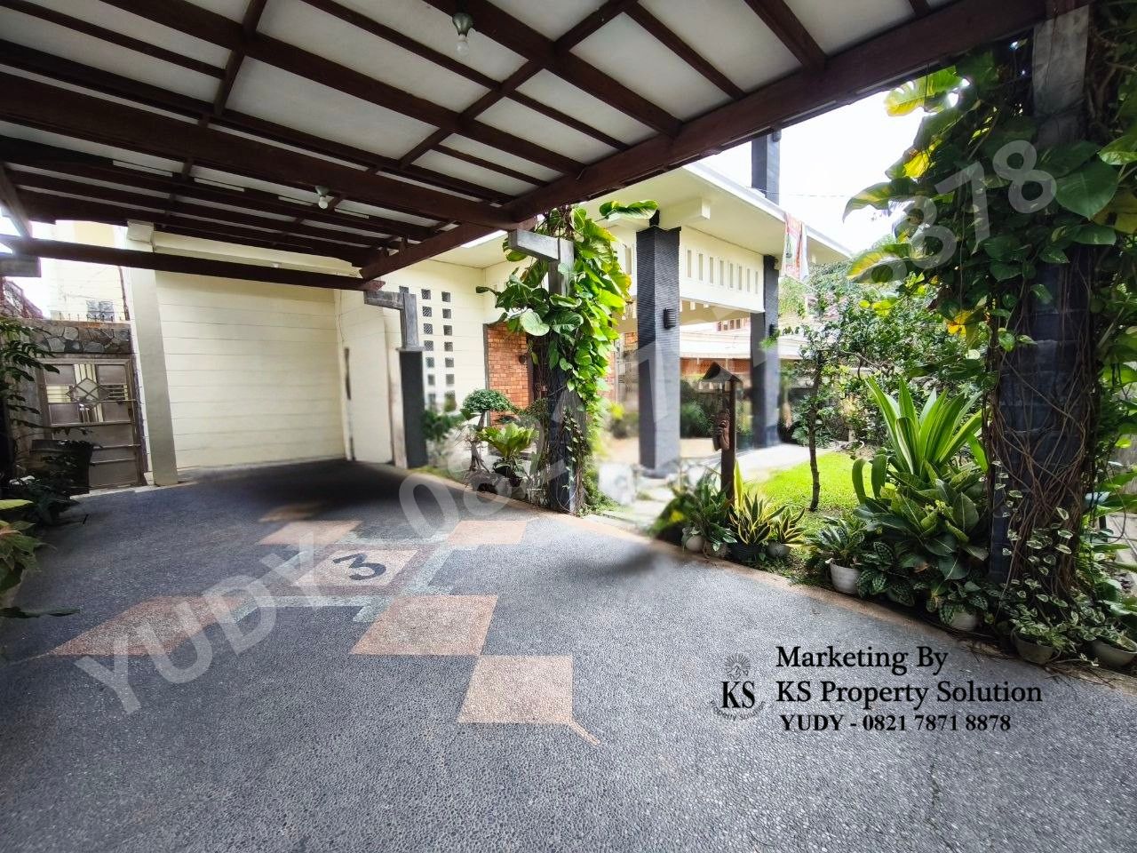 Dijual Rumah Mewah Classic Modern Full Furnished di Lunjuk Jaya Kota Palembang 