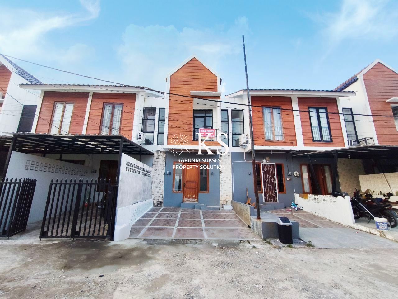 Dijual Townhouse di Angkatan 66 Kota Palembang 
