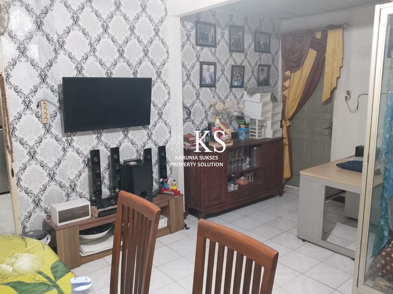 Dijual rumah beserta Kontrakan 5 pintu di perindustrian II Sukarami Palembang 